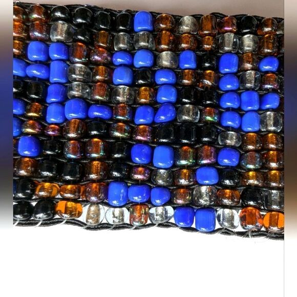 Beaded elastic waist belt size small or medium - Picture 5 of 6